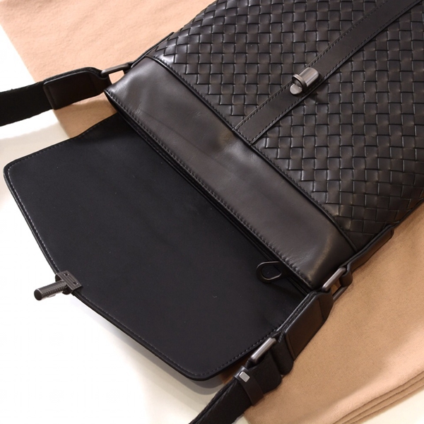 ボッテガヴェネタバッグ着用イメージ